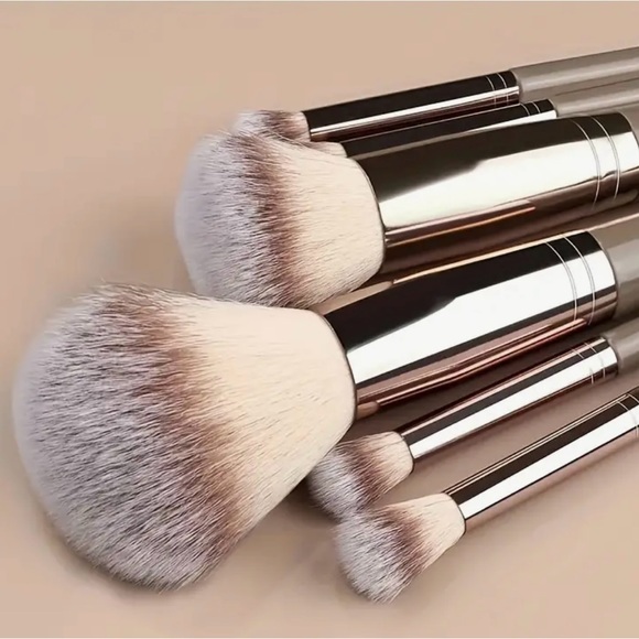 Makeup Brush Set 15pc - Picture 6 of 10
